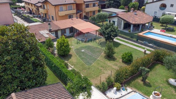 casa indipendente in vendita ad Arcene
