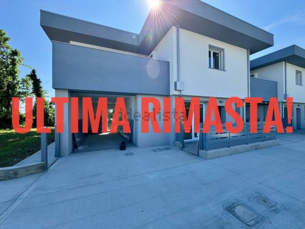 casa indipendente in vendita ad Arcene