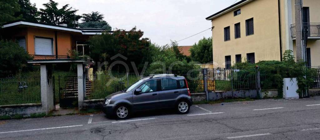 casa indipendente in vendita ad Arcene