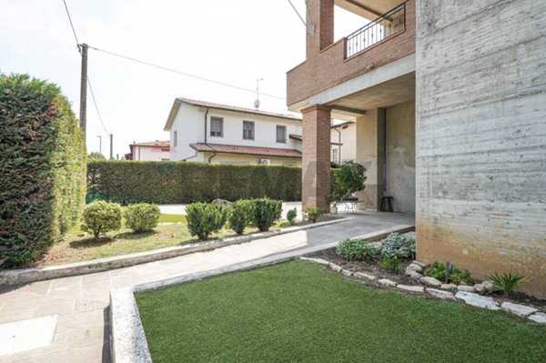 appartamento in vendita ad Arcene