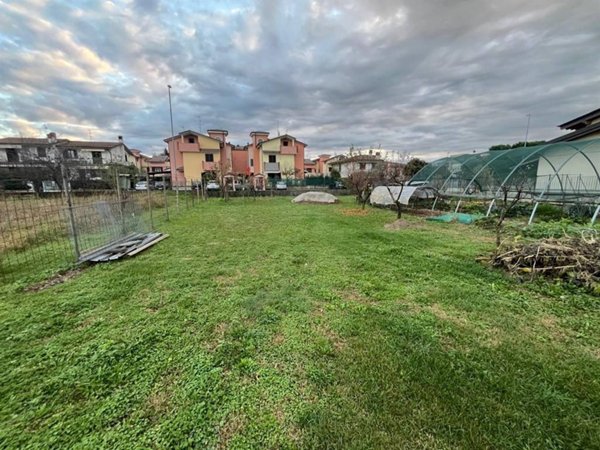 casa indipendente in vendita ad Arcene