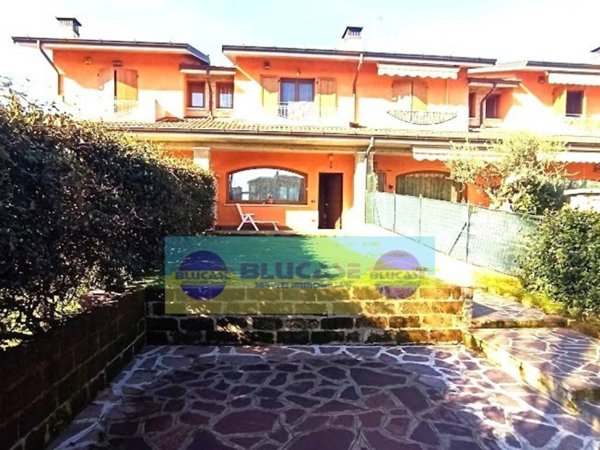 casa indipendente in vendita ad Arcene