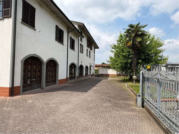 appartamento in vendita ad Arcene