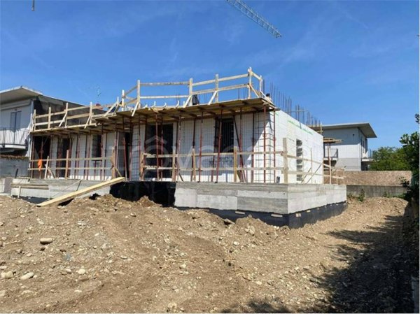 appartamento in vendita ad Arcene