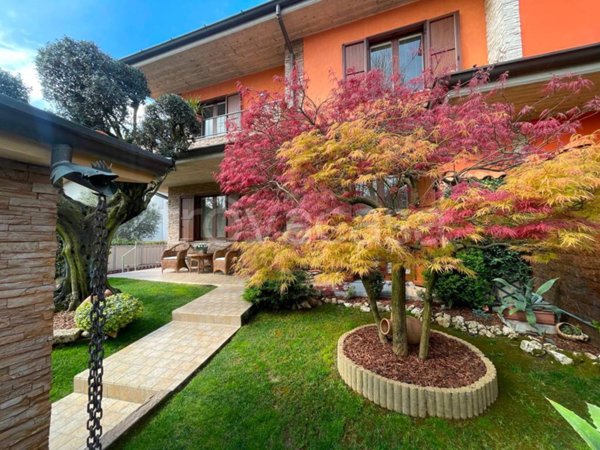 casa indipendente in vendita ad Arcene