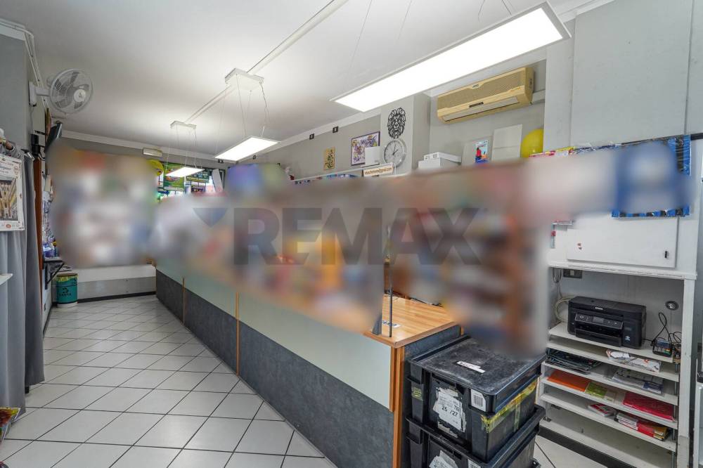locale commerciale in vendita ad Arcene