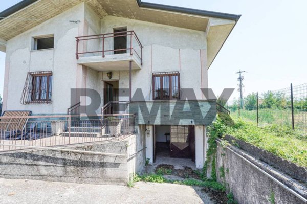 casa indipendente in vendita ad Arcene