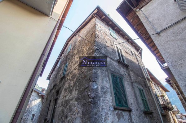 appartamento in vendita ad Ardesio in zona Valle