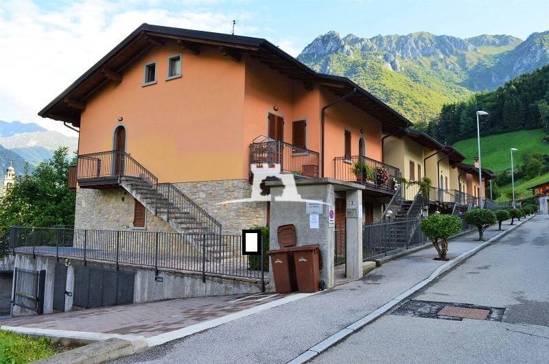 appartamento in vendita ad Ardesio