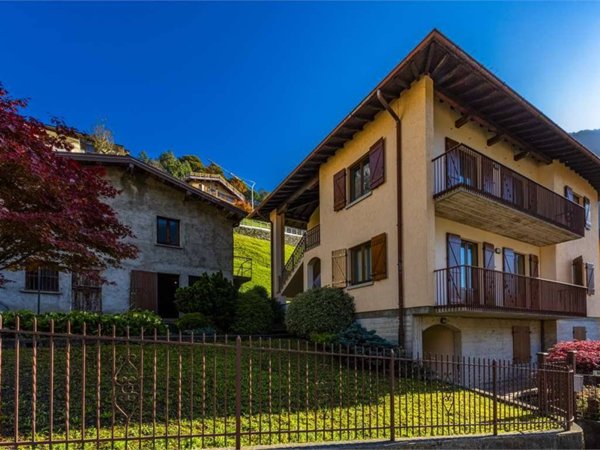 casa indipendente in vendita ad Ardesio