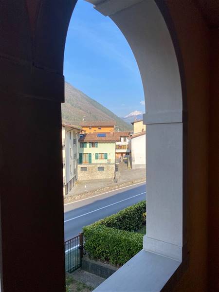 appartamento in vendita ad Ardesio in zona Cerete