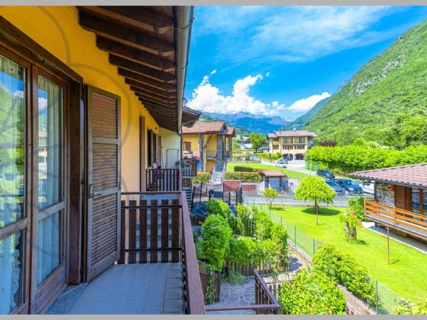 appartamento in vendita ad Ardesio in zona Valzella