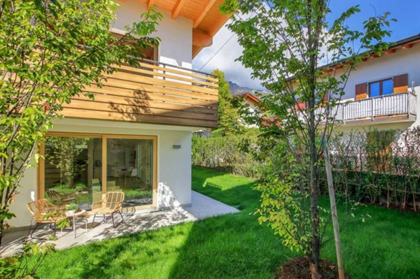 casa indipendente in vendita ad Ardesio in zona Valle