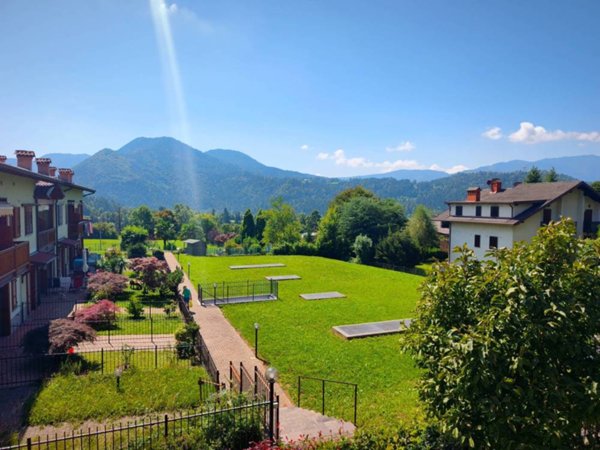 appartamento in vendita ad Ardesio