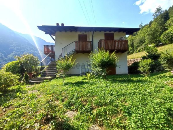 appartamento in vendita ad Ardesio