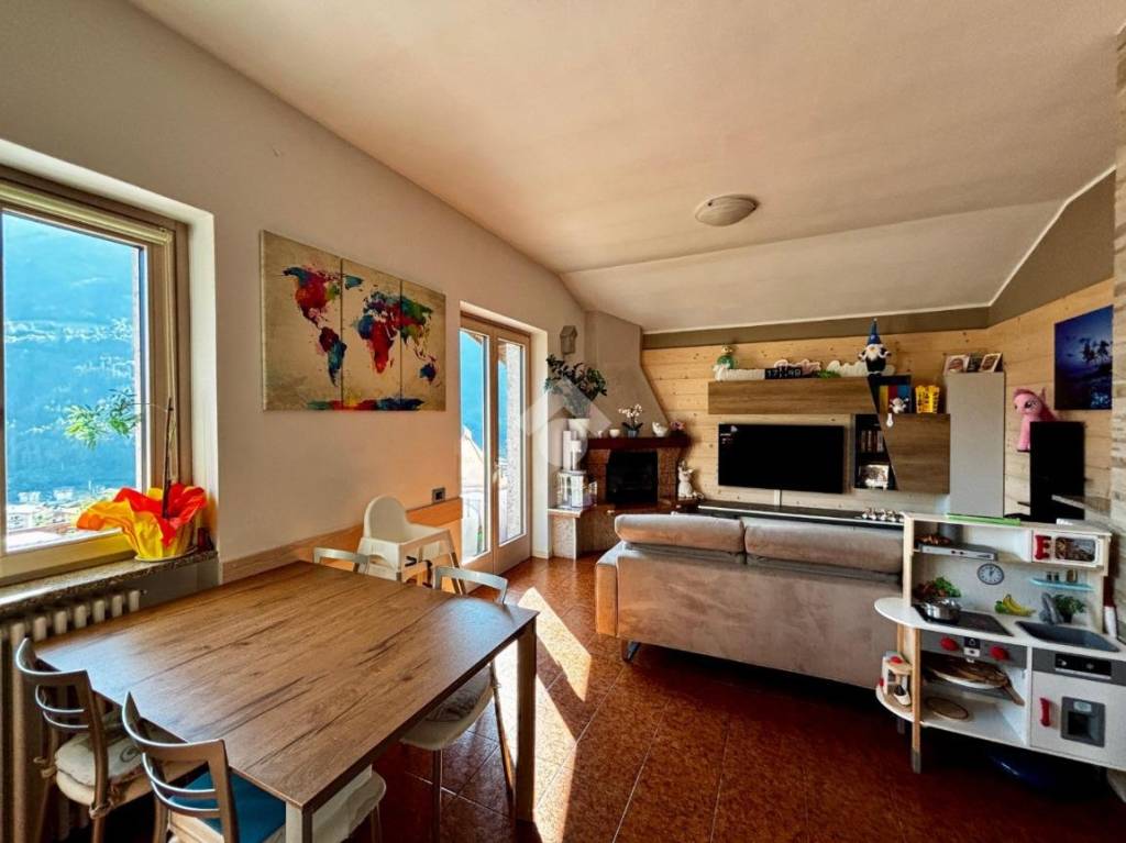 appartamento in vendita ad Ardesio