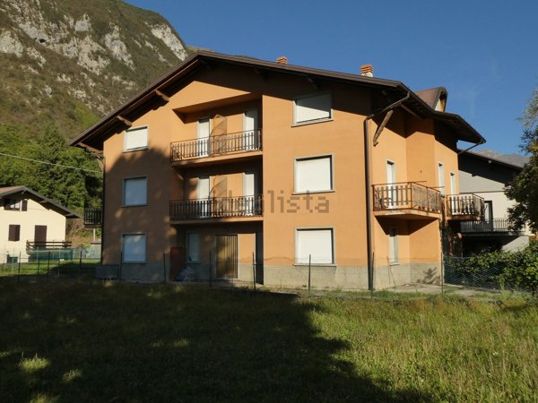 appartamento in vendita ad Ardesio