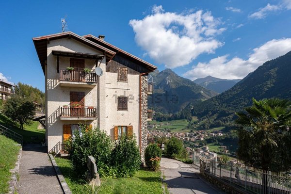 appartamento in vendita ad Ardesio