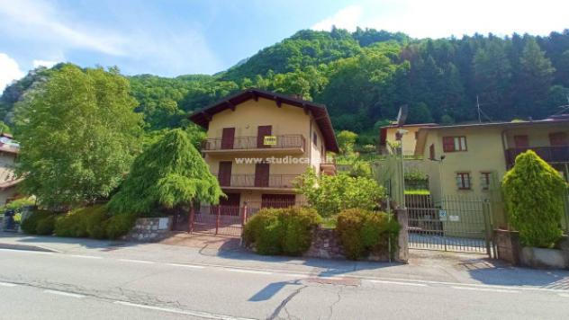 casa indipendente in vendita ad Ardesio