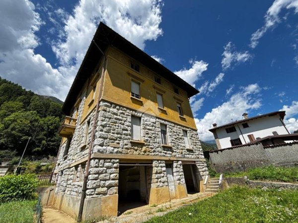 intera palazzina in vendita ad Ardesio