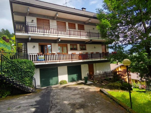 appartamento in vendita ad Ardesio