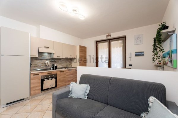 appartamento in vendita ad Ardesio in zona Valle