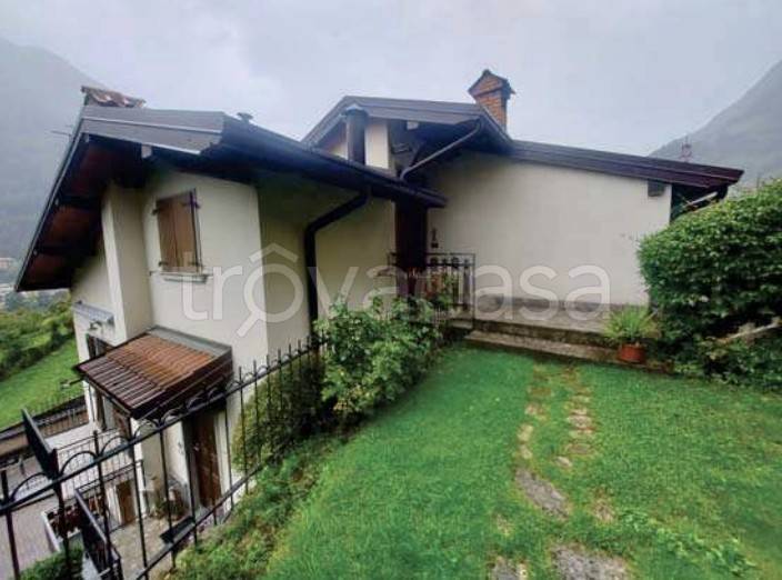 appartamento in vendita ad Ardesio