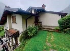 appartamento in vendita ad Ardesio