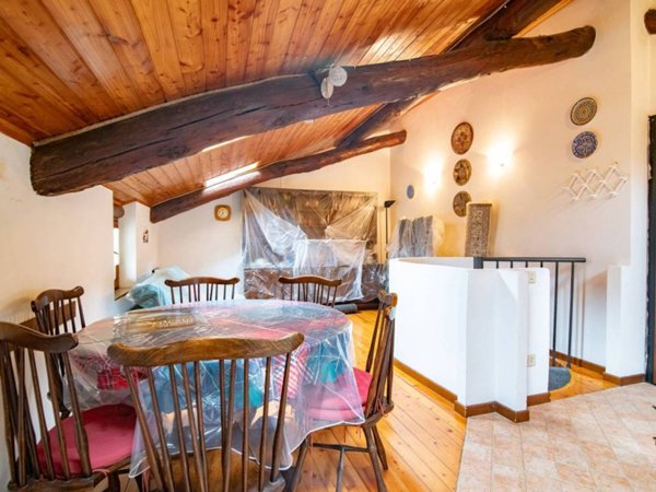 appartamento in vendita ad Ardesio in zona Bani