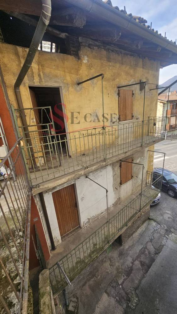 casa indipendente in vendita ad Ardesio