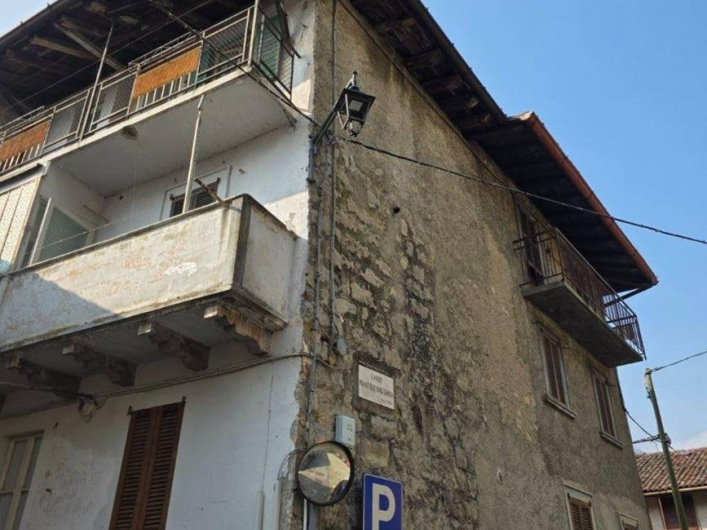 casa indipendente in vendita ad Ardesio