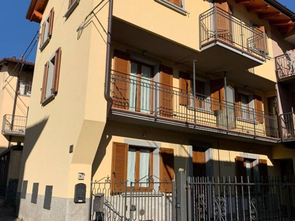 appartamento in vendita ad Ardesio