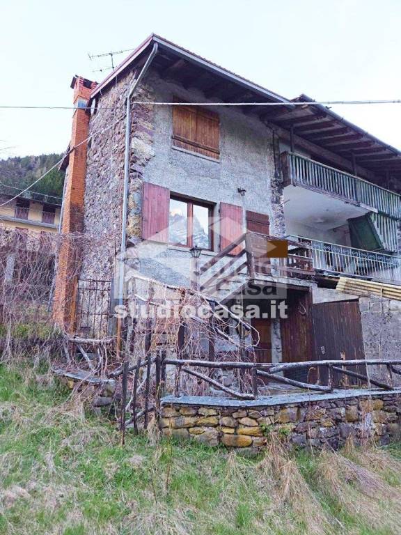 casa indipendente in vendita ad Ardesio