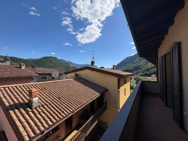 appartamento in vendita ad Ardesio