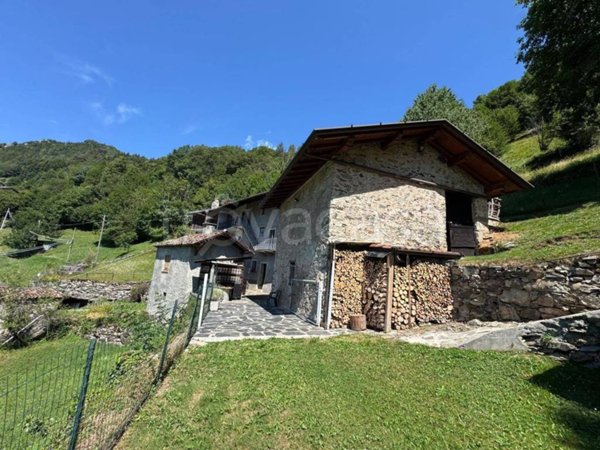 casa indipendente in vendita ad Ardesio