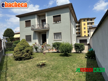 appartamento in vendita ad Arzago d'Adda