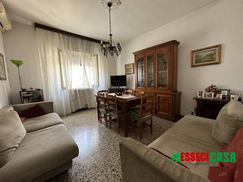 casa indipendente in vendita ad Arzago d'Adda