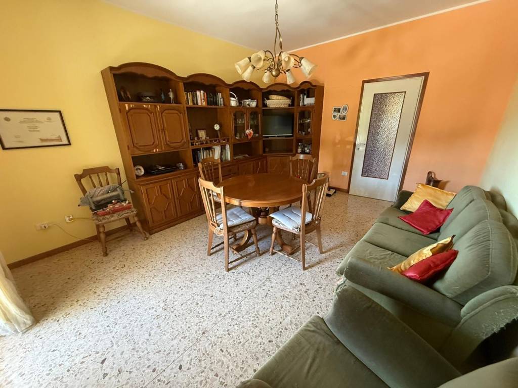 appartamento in vendita ad Arzago d'Adda