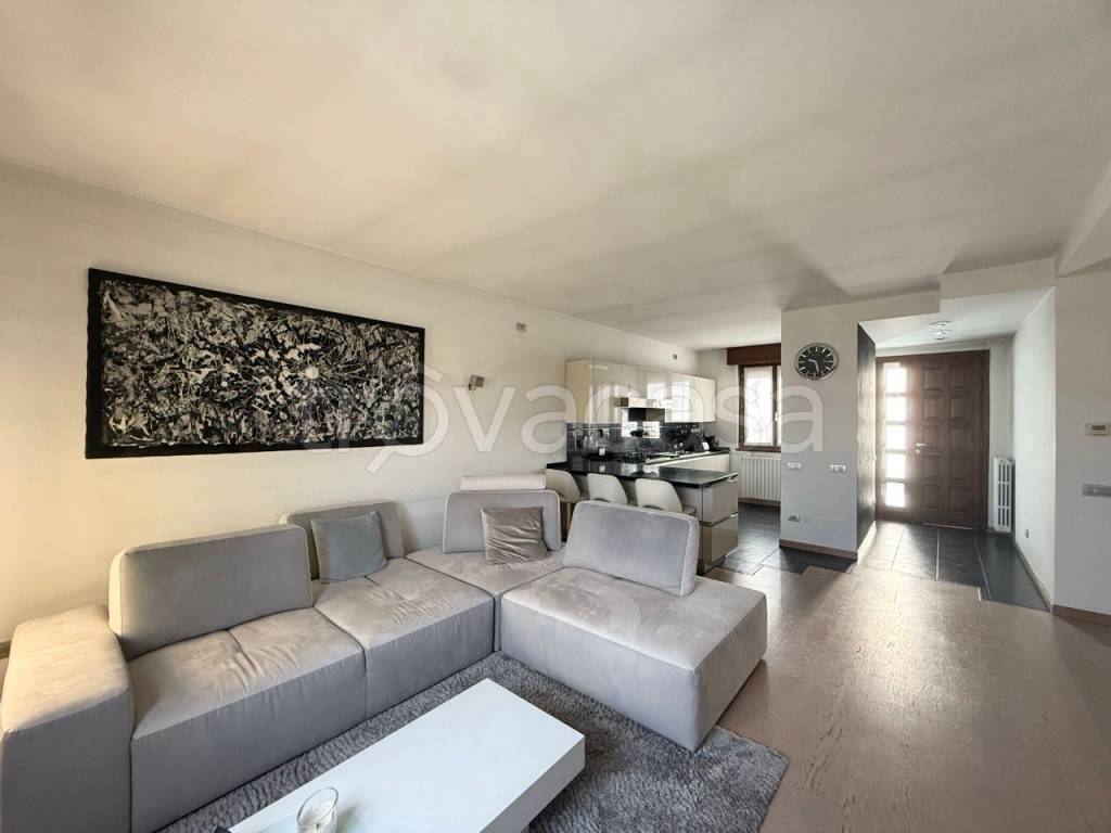 casa indipendente in vendita ad Arzago d'Adda