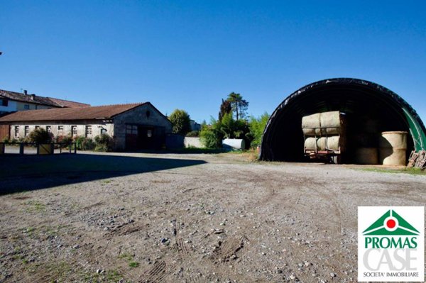 terreno agricolo in vendita ad Arzago d'Adda
