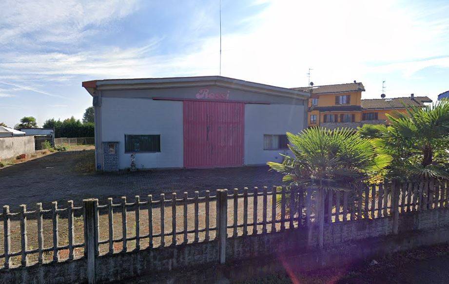 locale commerciale in vendita ad Arzago d'Adda