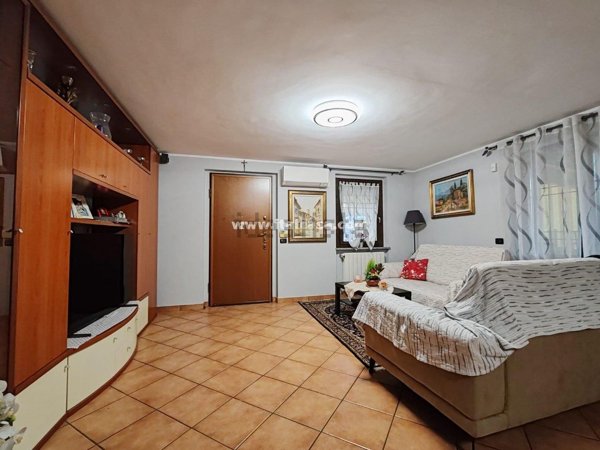 casa indipendente in vendita ad Arzago d'Adda