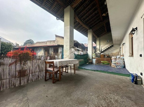 casa indipendente in vendita ad Arzago d'Adda