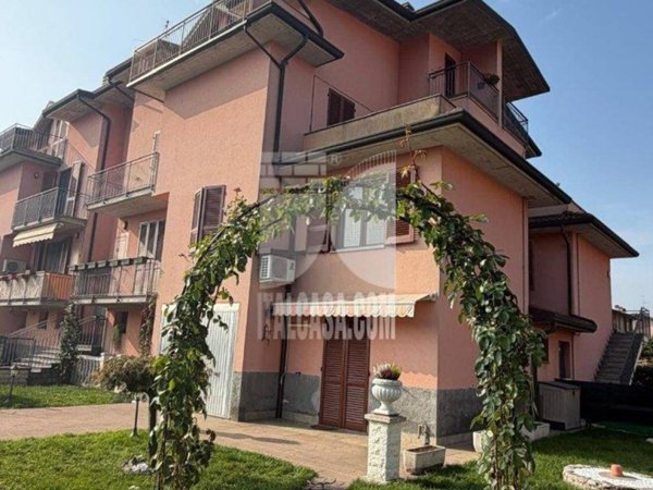 appartamento in vendita ad Arzago d'Adda