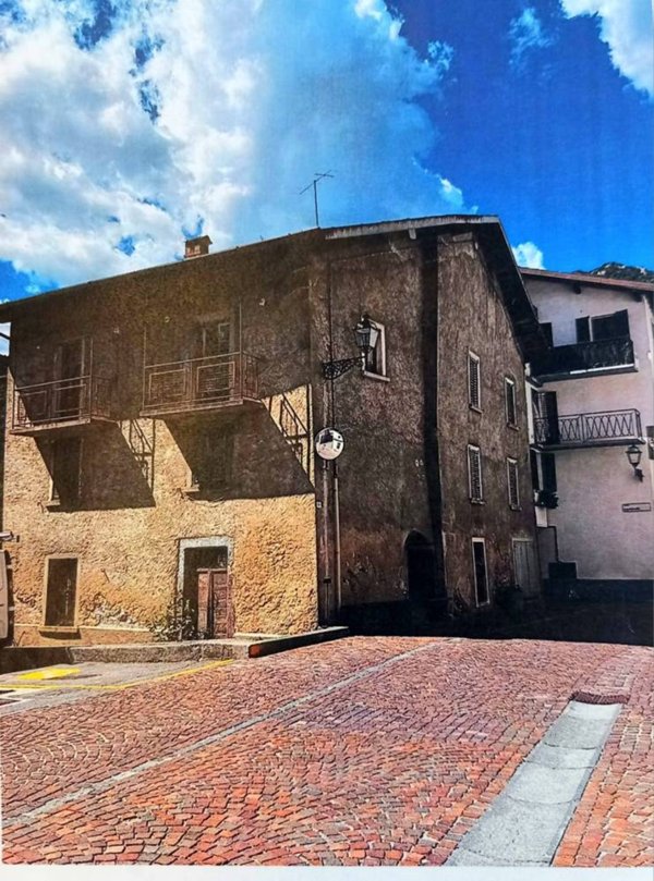 casa indipendente in vendita ad Averara