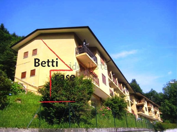 appartamento in vendita ad Averara