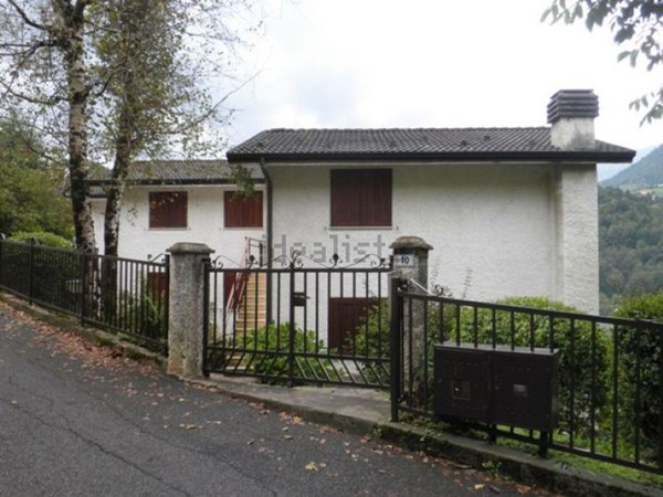 appartamento in vendita ad Averara