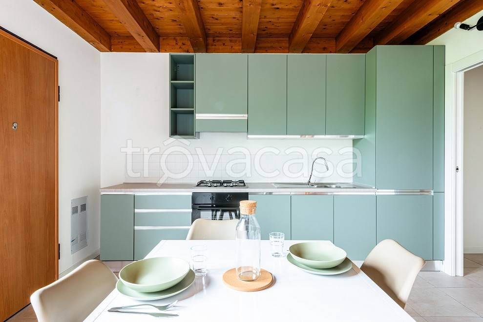 appartamento in vendita ad Aviatico in zona Ama