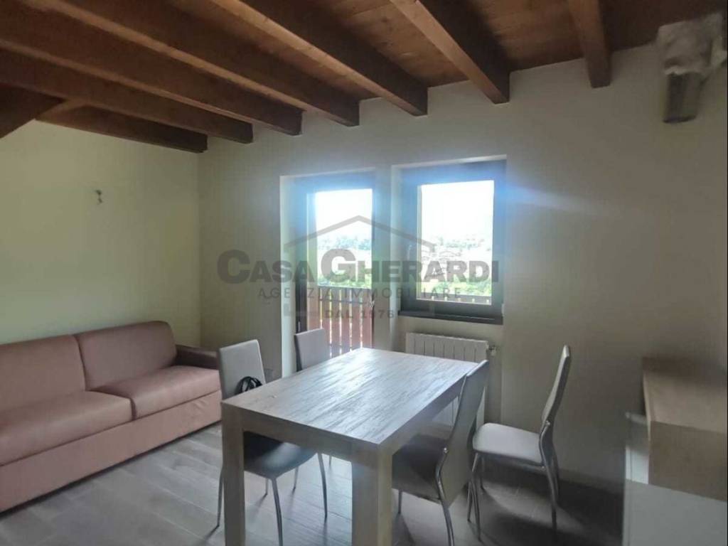 appartamento in vendita ad Aviatico in zona Ama
