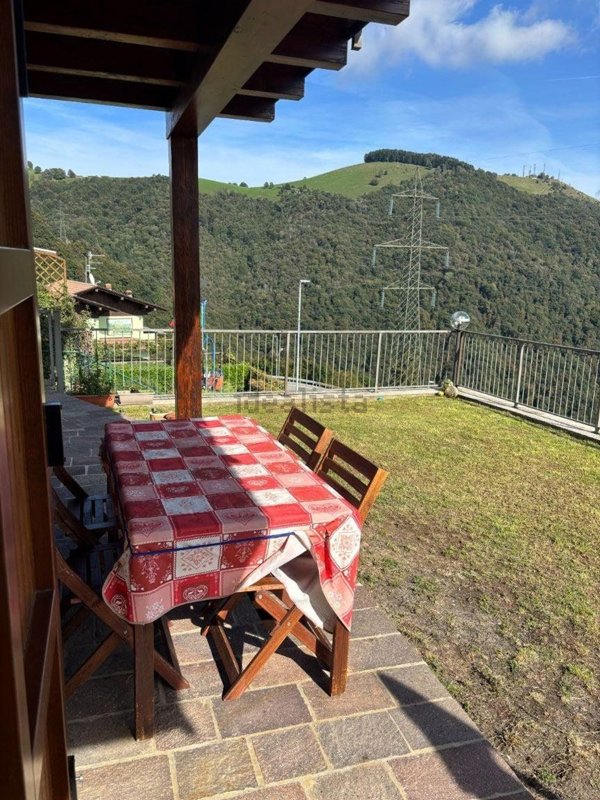 appartamento in vendita ad Aviatico